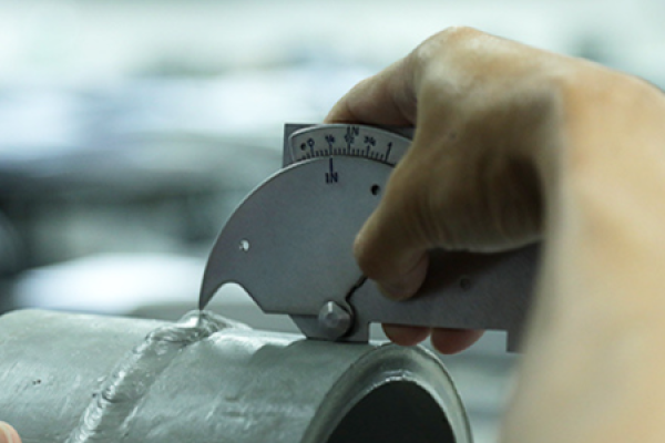 Copia de Copia de Dark Grey and Yellow Modern Heavy Equipment Rental Flyer (450 x 450 px) (450 x 450 px) (24)