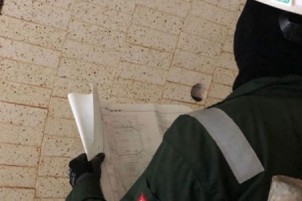 Copia de Copia de Dark Grey and Yellow Modern Heavy Equipment Rental Flyer (450 x 450 px) (450 x 450 px) (49)