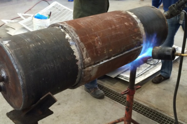 Copia de Copia de Dark Grey and Yellow Modern Heavy Equipment Rental Flyer (450 x 450 px) (450 x 450 px) (10)