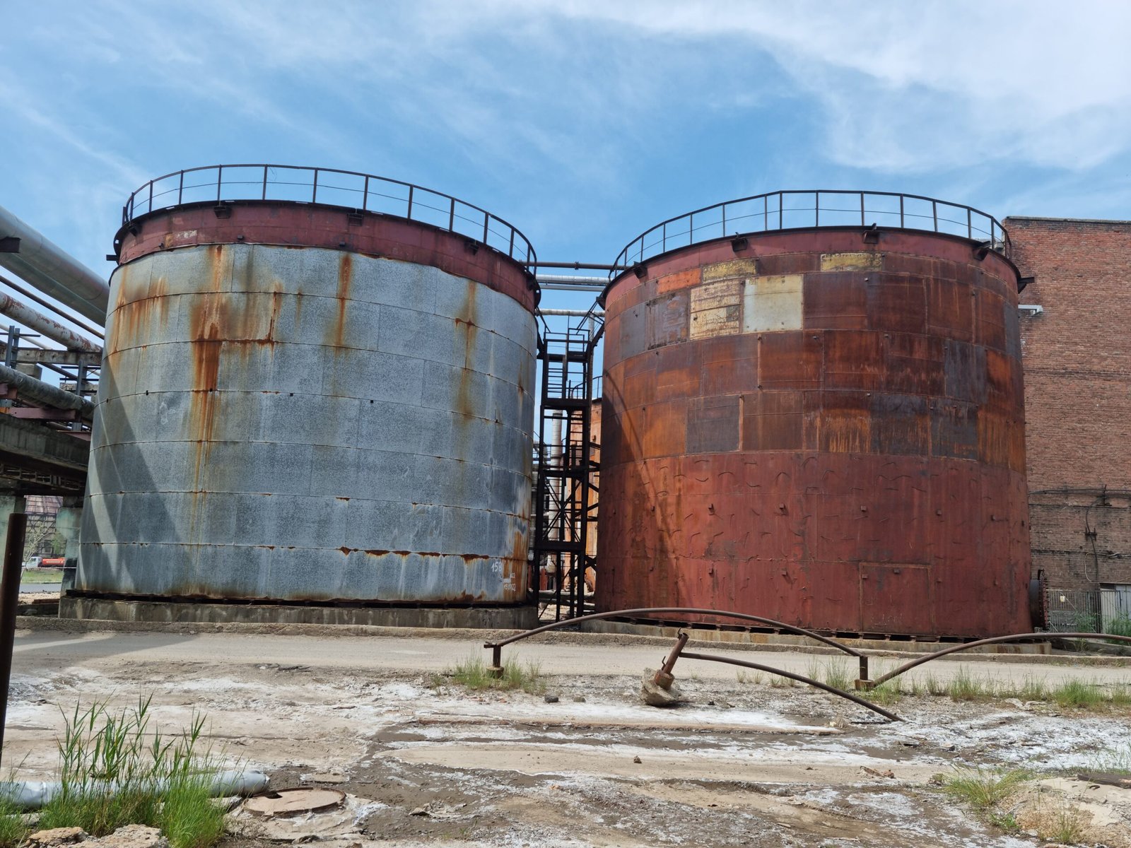 construction-new-5000-m3-tank-filling-with-gasoline-oil-products-tank-farm-o construction-new-5000-m3-tank-filling-with-gasoline-oil-products-tank-farm-o